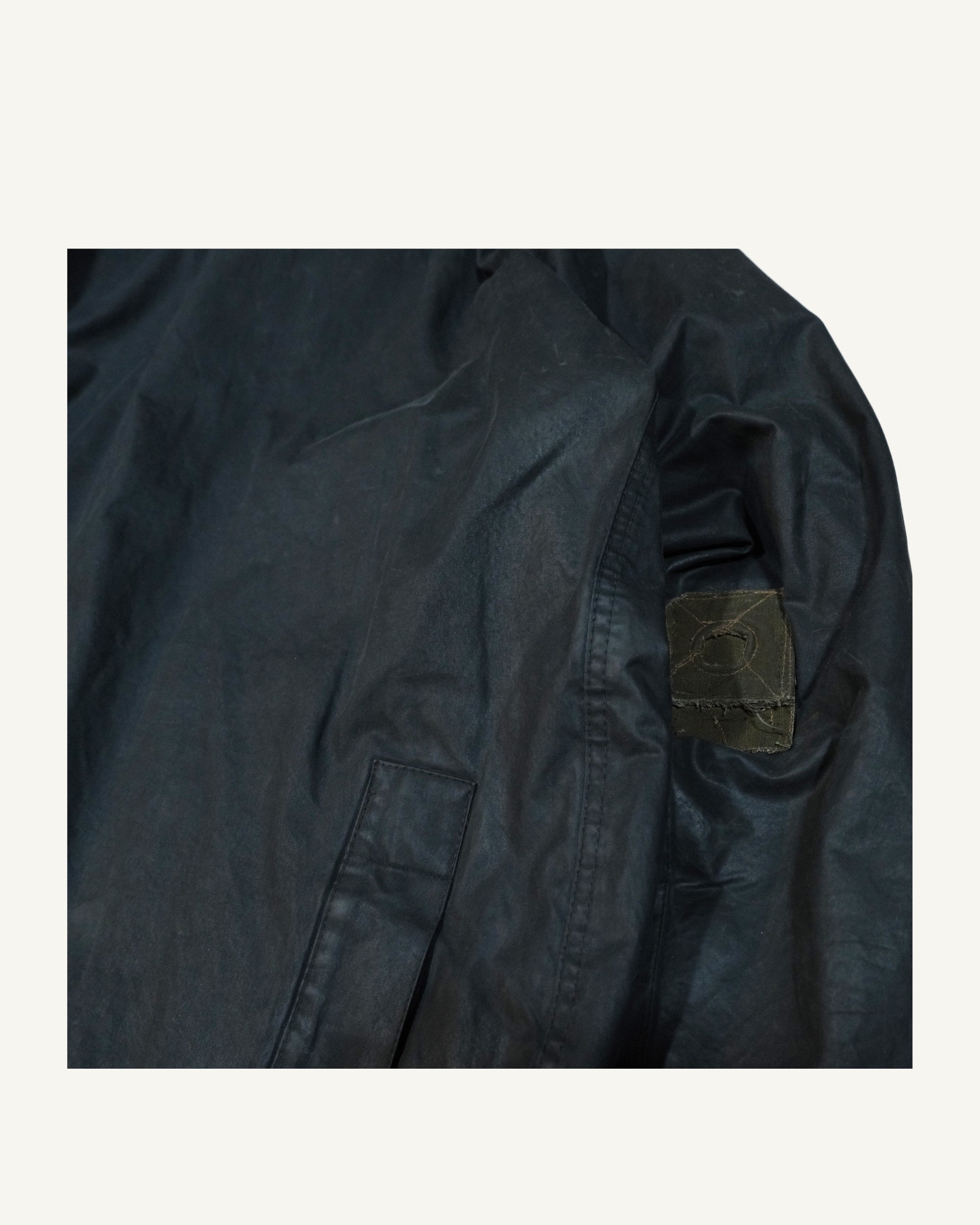 Barbour Bedale Navy Upcycled con Tessuto da Poncho WWII | PHENOMENA