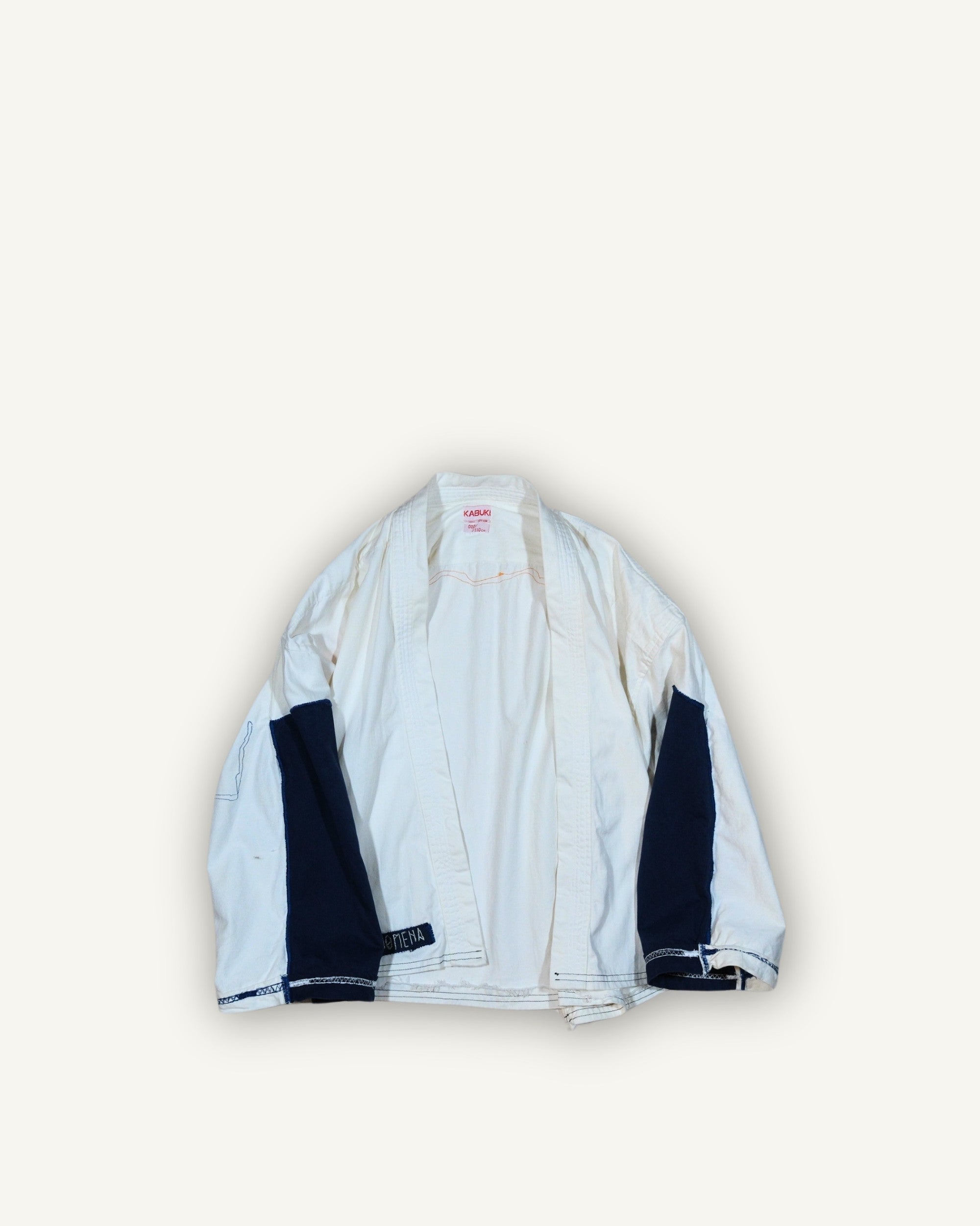 Kimono PHENOMENA Upcycled – Ricami e Modifiche Sartoriali