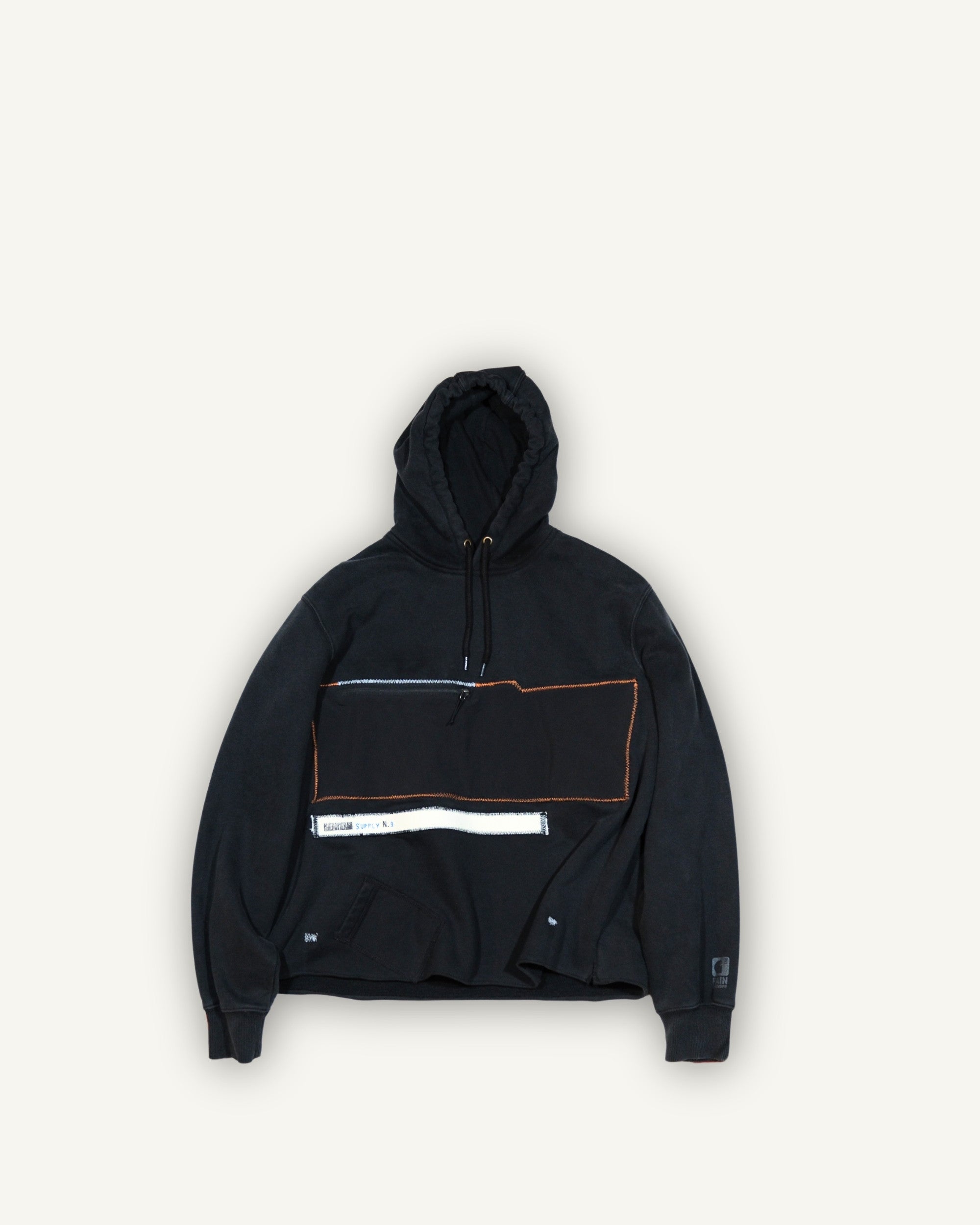 PHENOMENA SUPPLY N.3 — Felpa Carhartt Upcycled con tasca tecnica