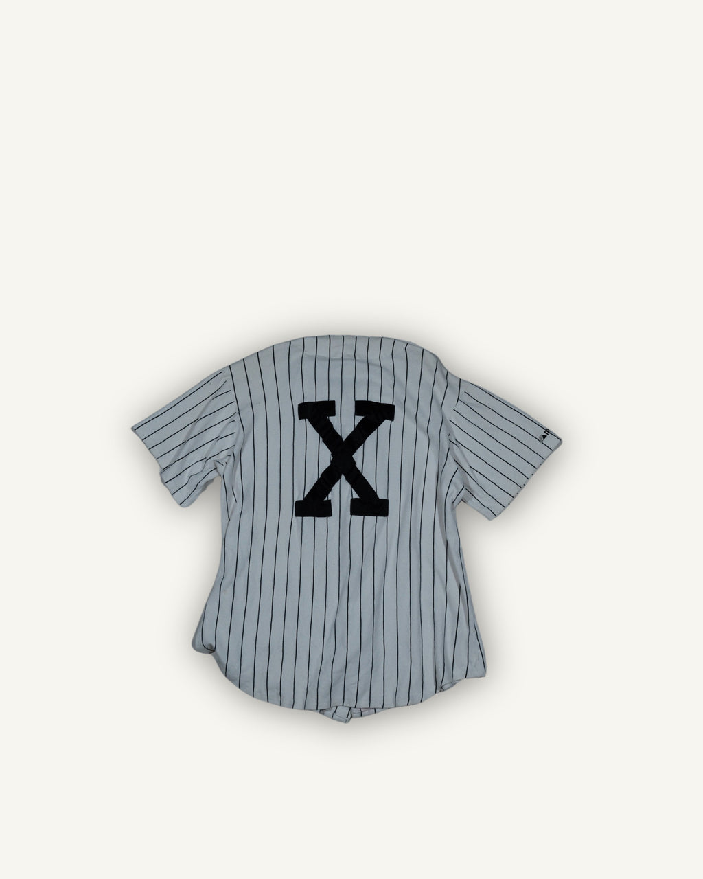 Camicia baseball Majestic MLB a righe con applicazione “X” – Made in USA